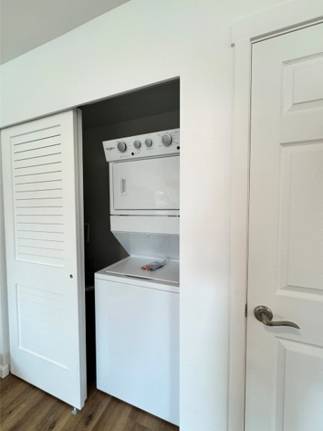 stacking washer and dryer